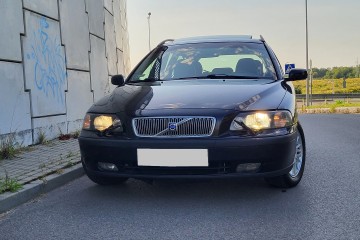 Volvo V70 2.4 Diesel 5 cylindrów AUTOMAT 7 miejscowy Xenon ZAMIANA!