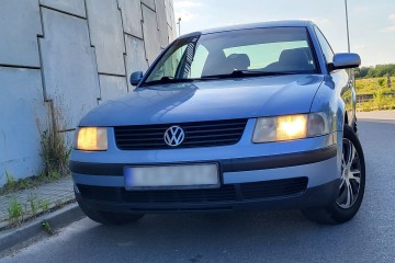 Volkswagen Passat 1.8 Benzyna Climatronic Zarejestrowany ZAMIANA!